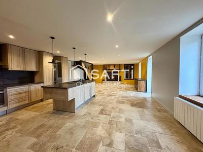 Maison - 158 m² - 5 pièces