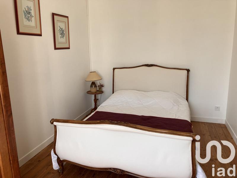 Maison - 250 m² - 9 pièces