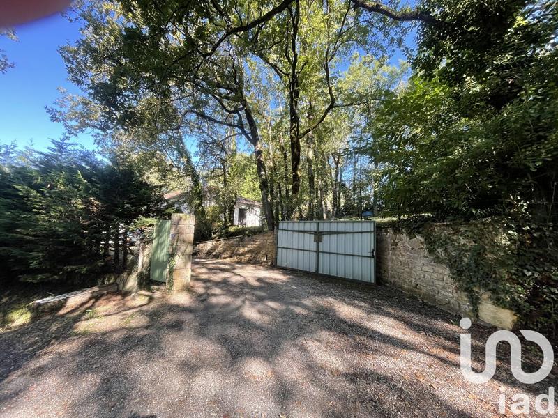 Maison - 230 m² - 6 pièces