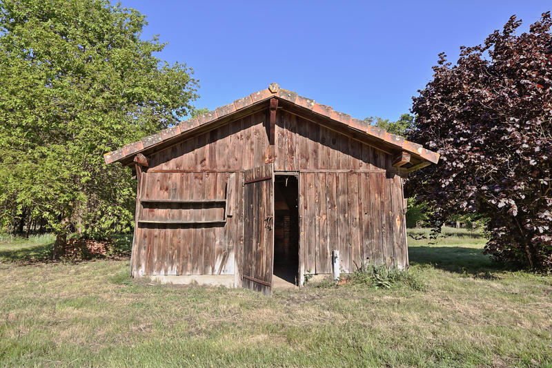 Propriété - 317 m² - 10 pièces