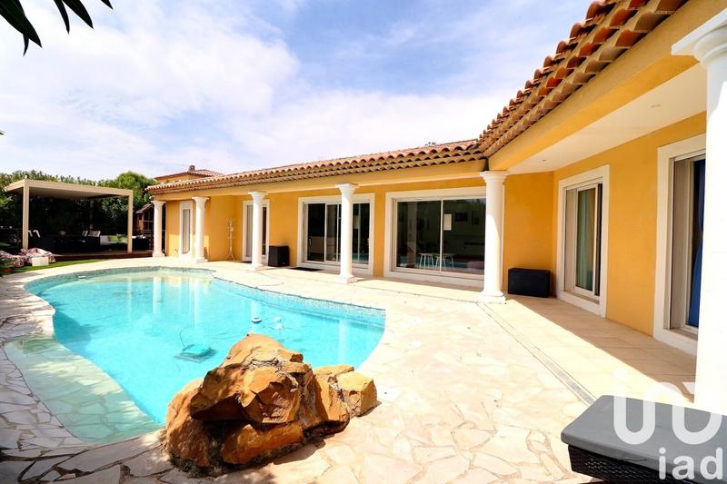 Maison - 140 m² - 5 pièces