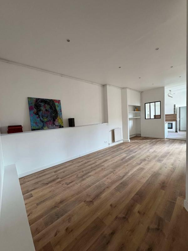 Appartement - 100 m² - 3 pièces