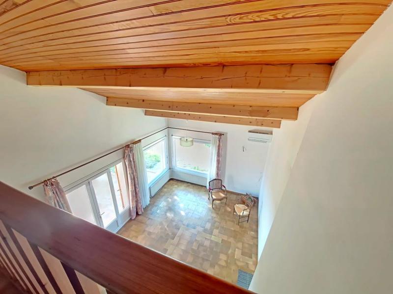 Maison - 209 m² - 8 pièces