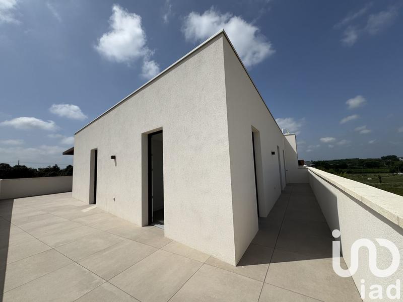 Appartement - 97 m² - 4 pièces