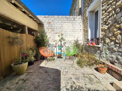 Maison - 115 m² - 5 pièces