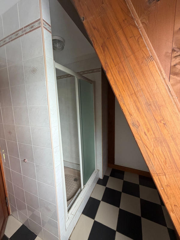 Maison - 200 m² - 6 pièces