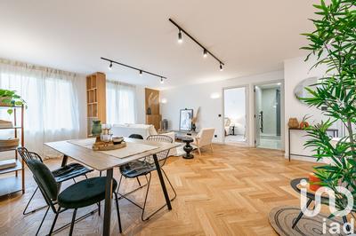 Appartement - 79 m² - 4 pièces