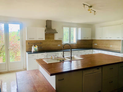 Maison - 147 m² - 7 pièces