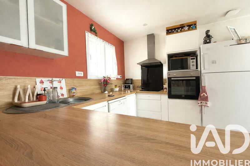 Maison - 104 m² - 5 pièces