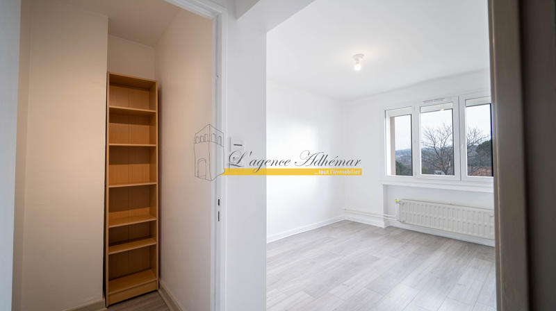 Appartement - 66 m² - 4 pièces