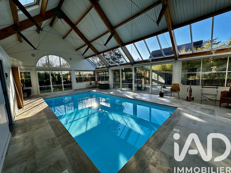 Maison - 388 m² - 10 pièces