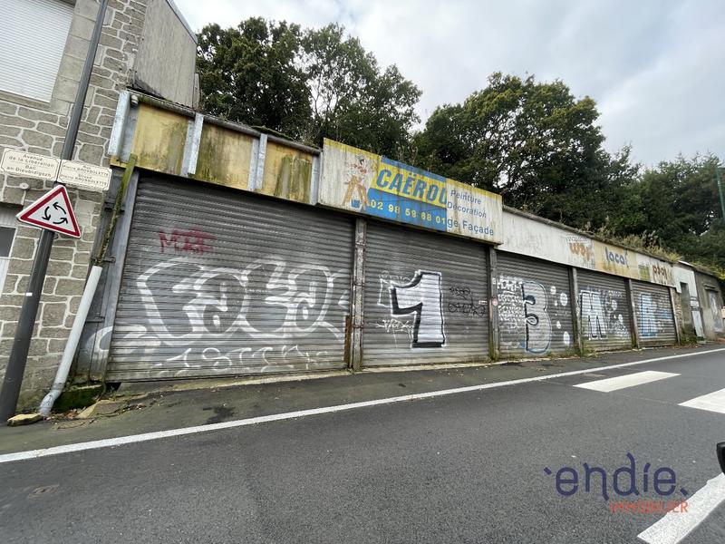 Local d'activités - 255 m²