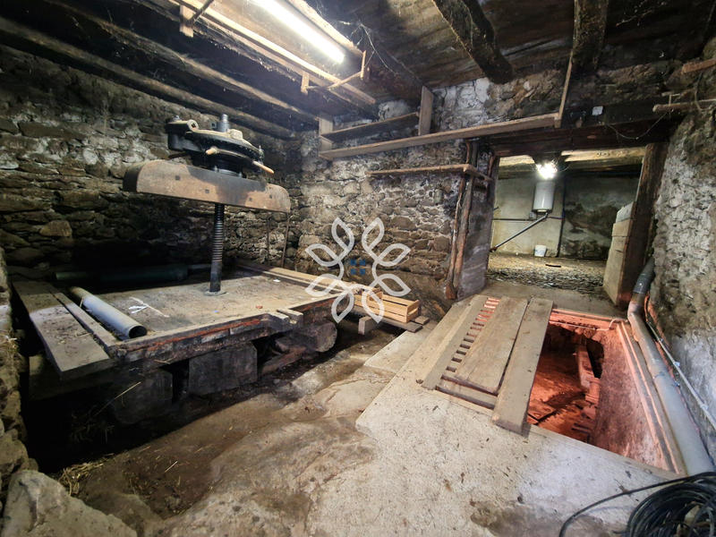 Maison de village - 100 m² - 5 pièces