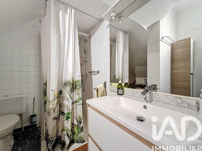 Maison - 180 m² - 5 pièces