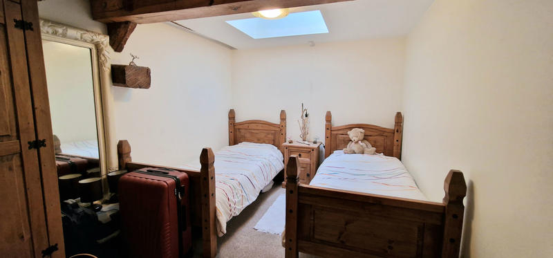 Maison - 165 m² - 8 pièces