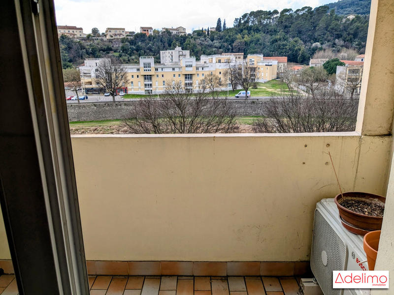 Appartement - 76 m² - 4 pièces