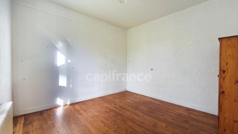 Maison - 99 m² - 4 pièces