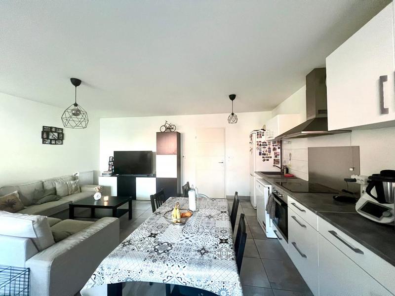 Appartement - 82 m² - 4 pièces