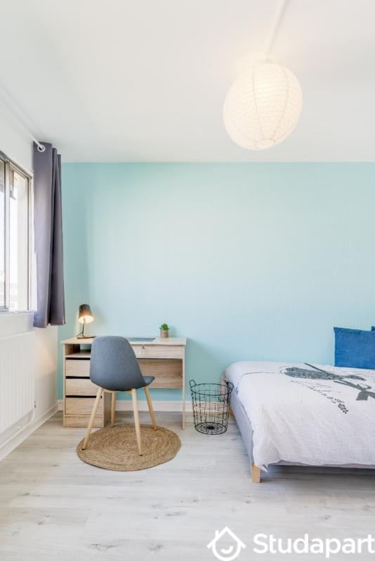 Chambre - 10 m² - 1 pièce