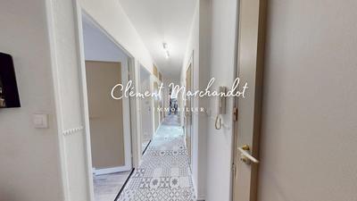 Appartement - 81 m² - 5 pièces