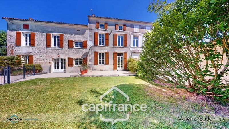 Maison de maîtres - 223 m² - 8 pièces