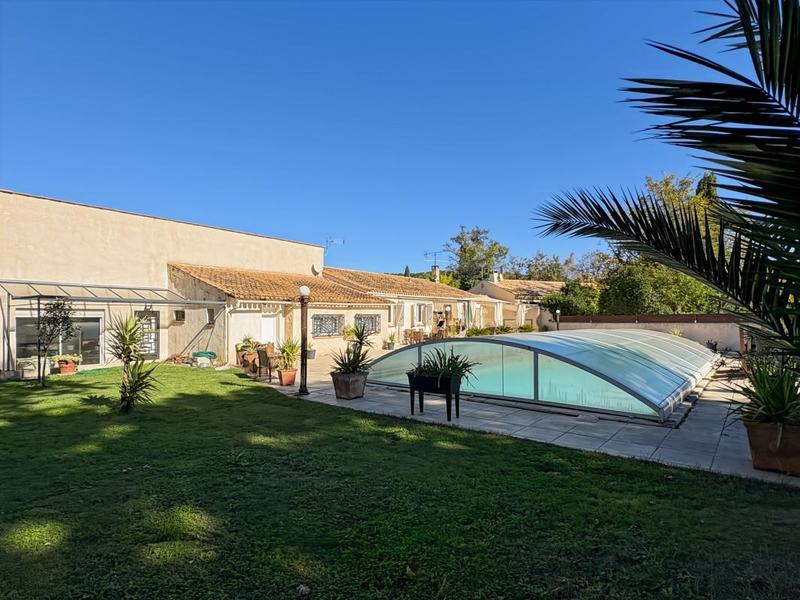 Villa - 210 m² - 7 pièces