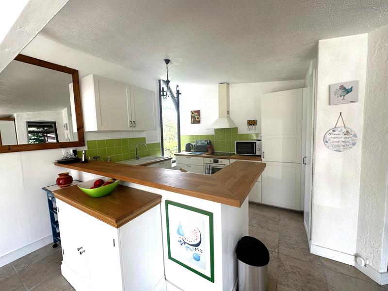 Maison traditionnelle - 156 m² - 6 pièces