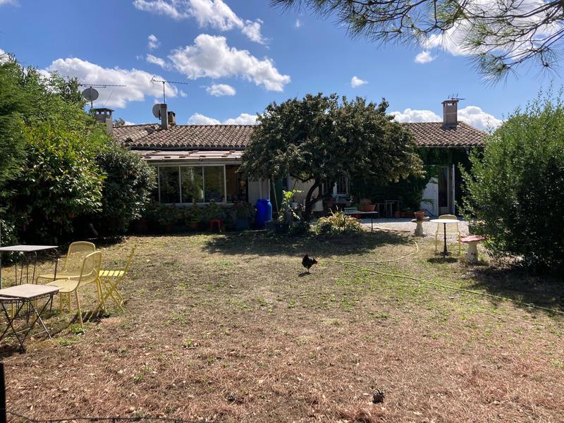 Maison - 200 m² - 7 pièces