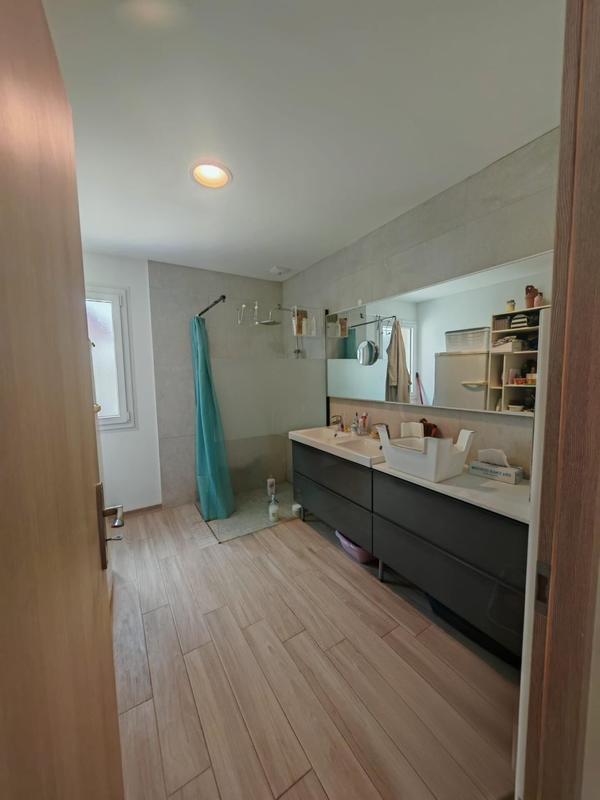 Maison - 118 m² - 6 pièces