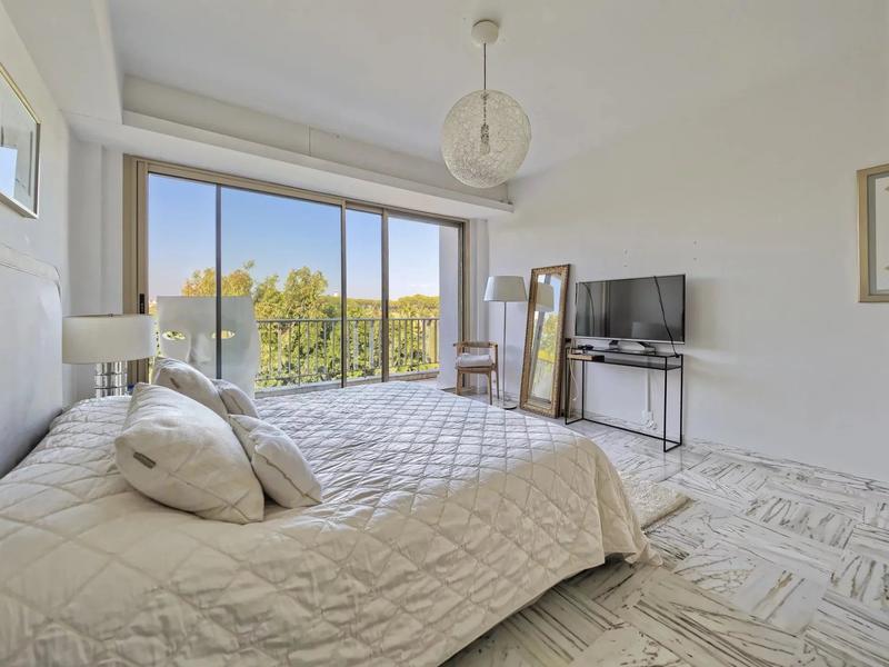 Appartement - 138 m² - 4 pièces