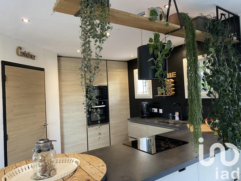 Maison - 170 m² - 6 pièces