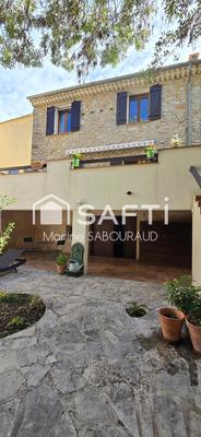 Maison - 190 m² - 5 pièces