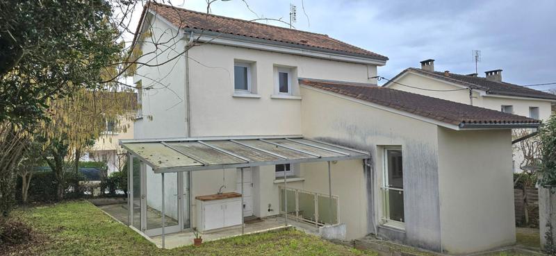 Maison - 82 m² - 5 pièces