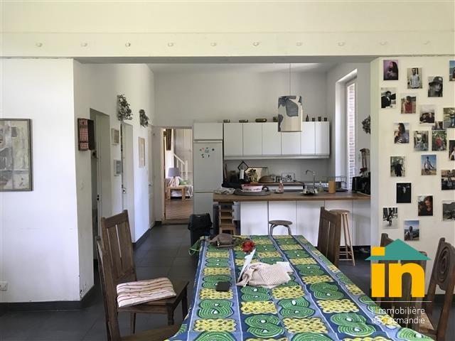 Demeure - 286 m² - 12 pièces