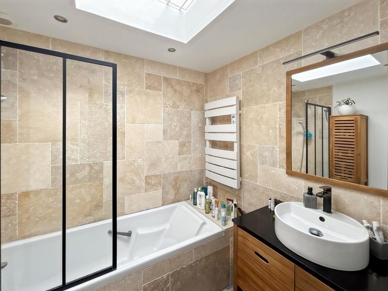 Appartement - 86 m² - 3 pièces