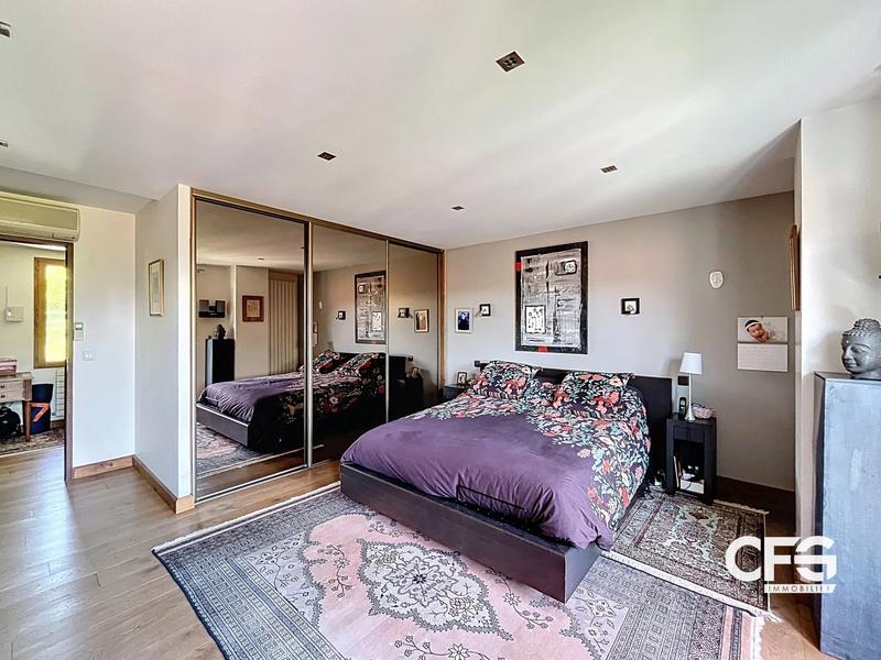 Propriété - 8 pièces