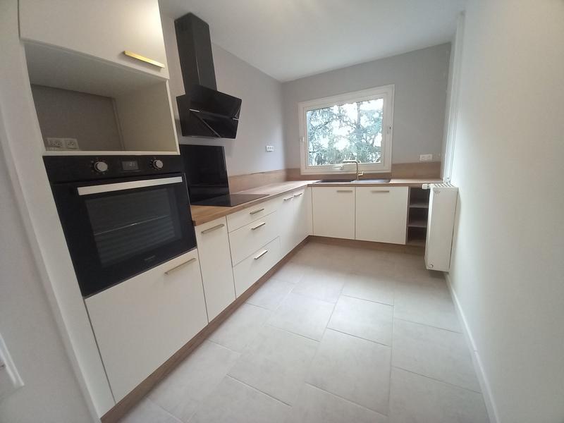 Appartement - 85 m² - 4 pièces