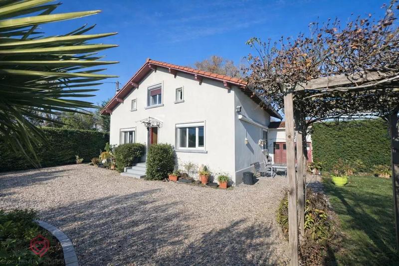 Maison de campagne - 110 m² - 6 pièces