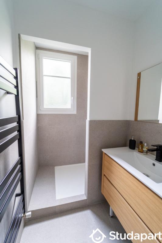 Chambre - 14 m² - 1 pièce