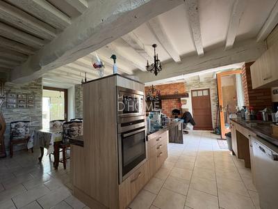 Propriété - 280 m² - 8 pièces