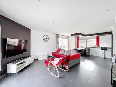 Pavillon - 96 m² - 4 pièces