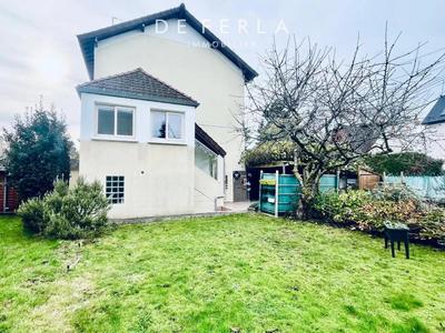 Maison - 105 m² - 6 pièces