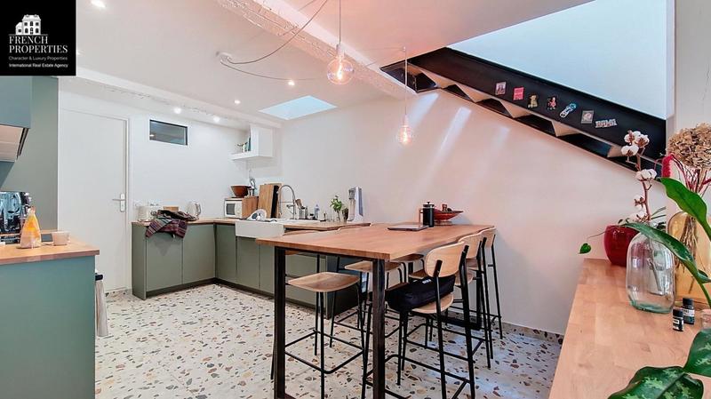 Appartement - 96 m² - 4 pièces