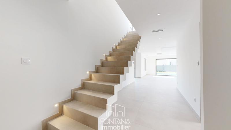 Maison - 164 m² - 6 pièces