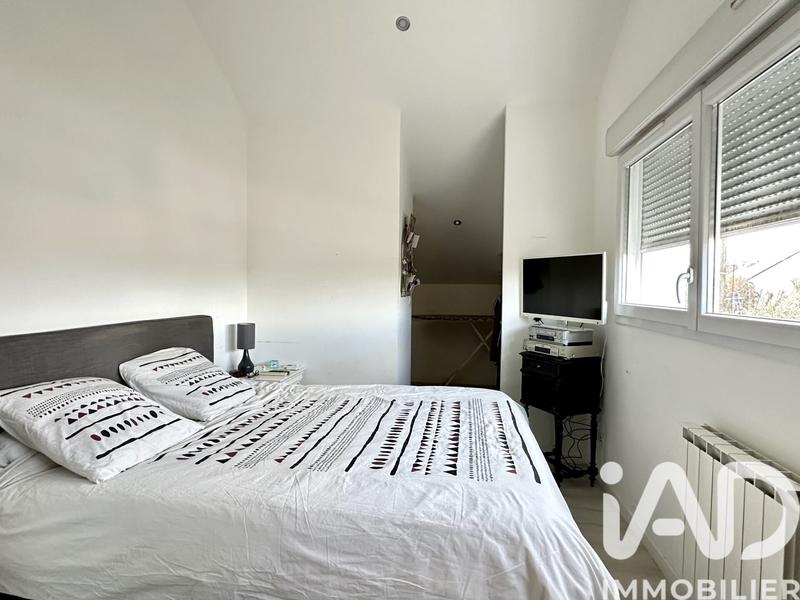 Maison - 216 m² - 7 pièces