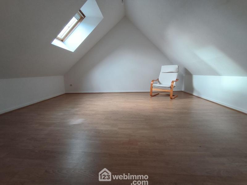 Maison - 182 m² - 8 pièces