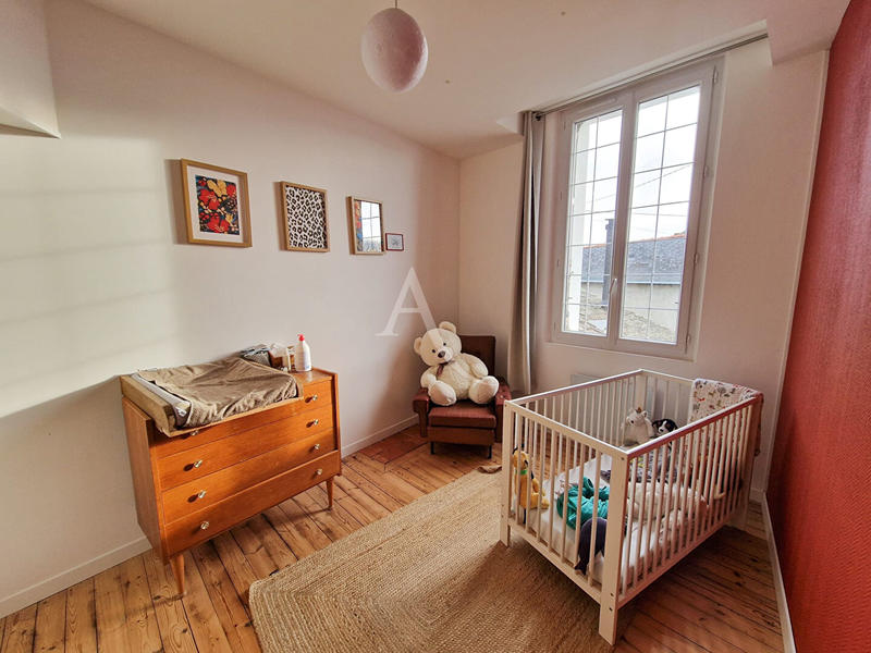 Maison - 87 m² - 4 pièces