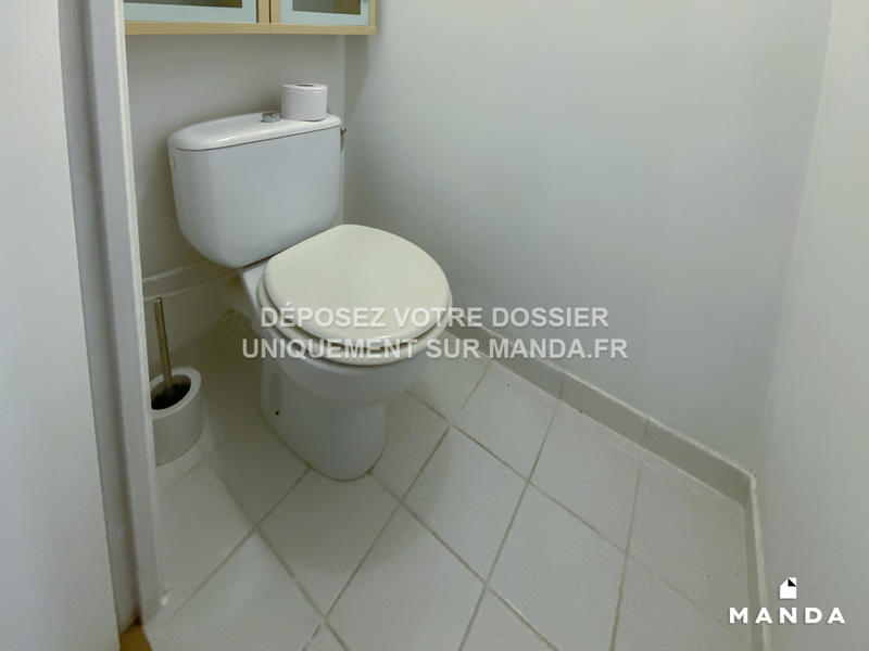 Chambre - 10 m² - 4 pièces