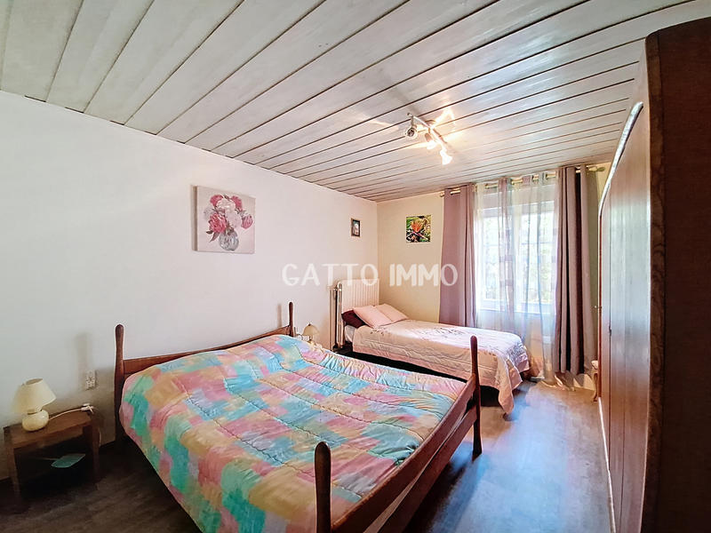 Maison de village - 183 m² - 8 pièces