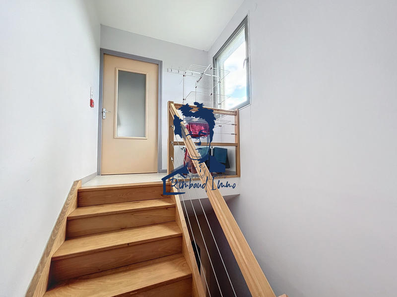 Local d'activités - 325 m²